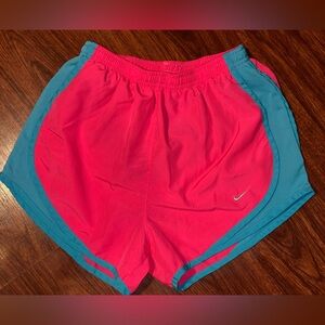 Nike Womens Tempo Running Dri-Fit Shorts Size XS Pink 3" Inseam Lining Active